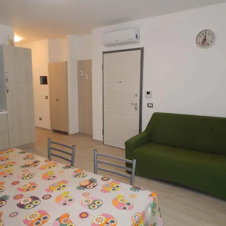 In 36962 Apartment *