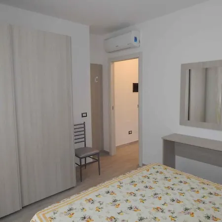Apartment In 36962 *